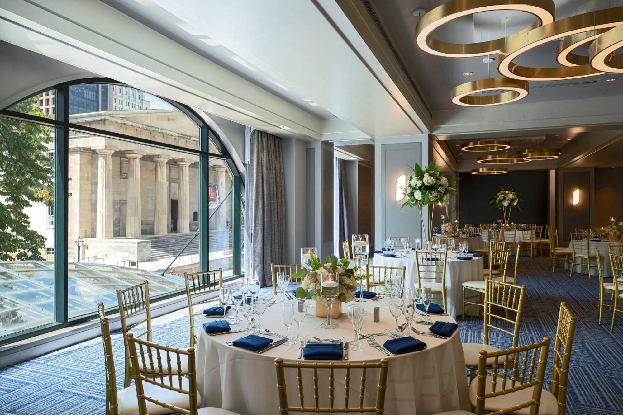 Renaissance Philadelphia Downtown Hotel Экстерьер фото