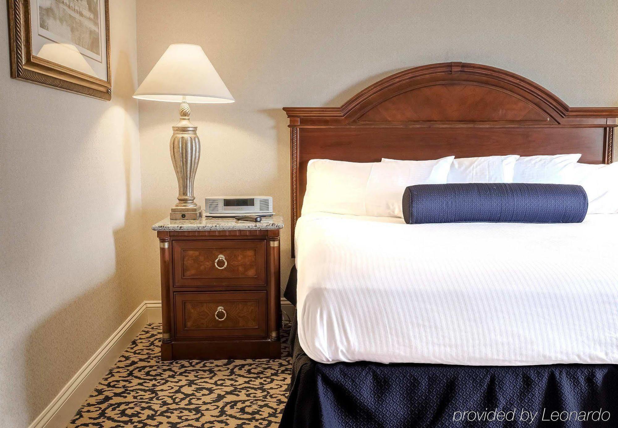 Renaissance Philadelphia Downtown Hotel Экстерьер фото
